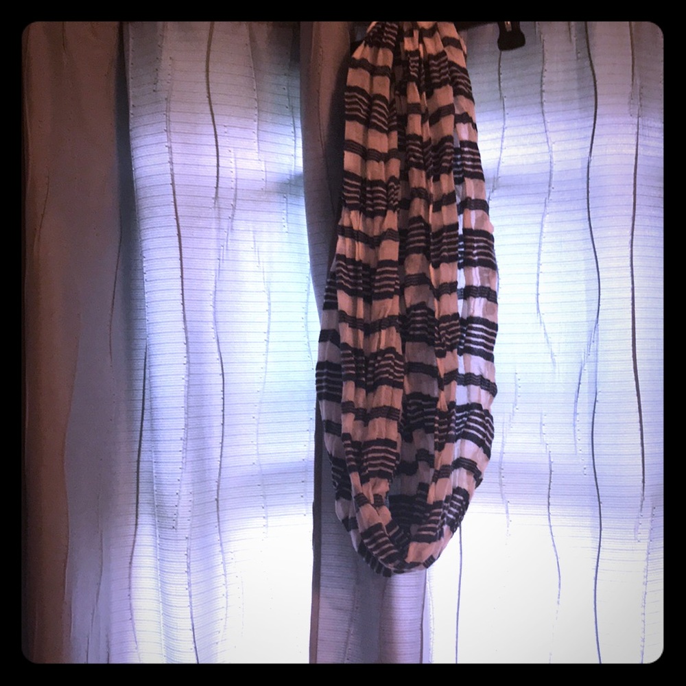 Cute infinity scarf.